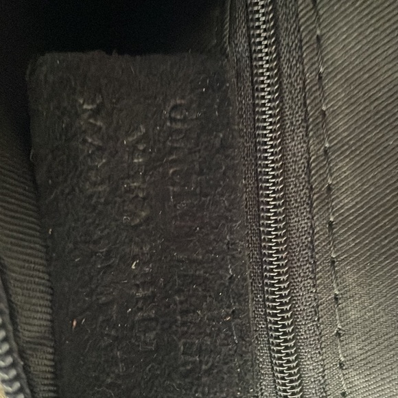 Vintage Bazaar Multi Use Leather Bag - Picture 8 of 8